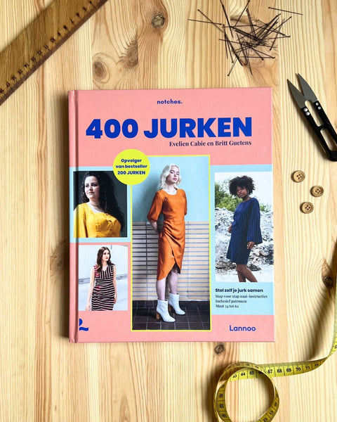 Book '400 jurken' - DUTCH– Notches